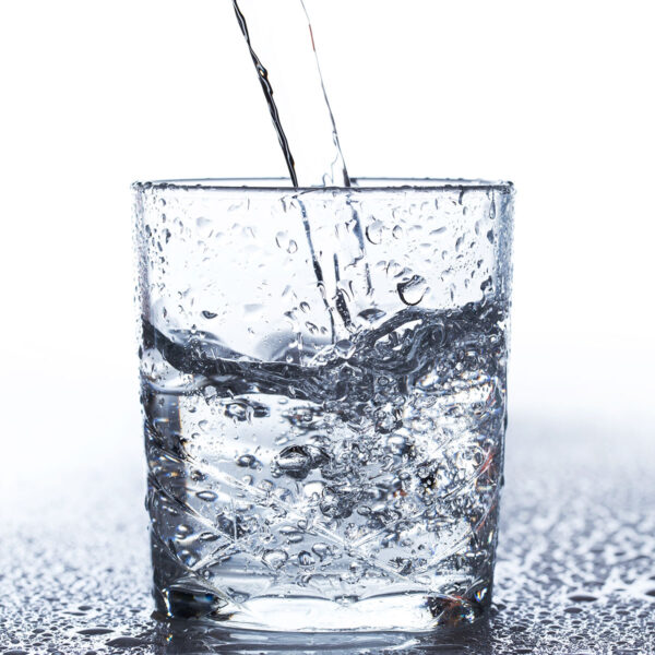glass-wasser-trinkwasser-leitungswasser